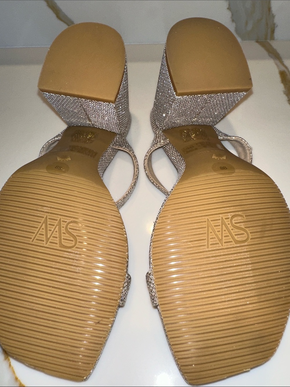 New Stuart Weitzman Glitter Strappy Mid Block Heel Sandals in Silver. Size 8B. - Picture 8 of 9